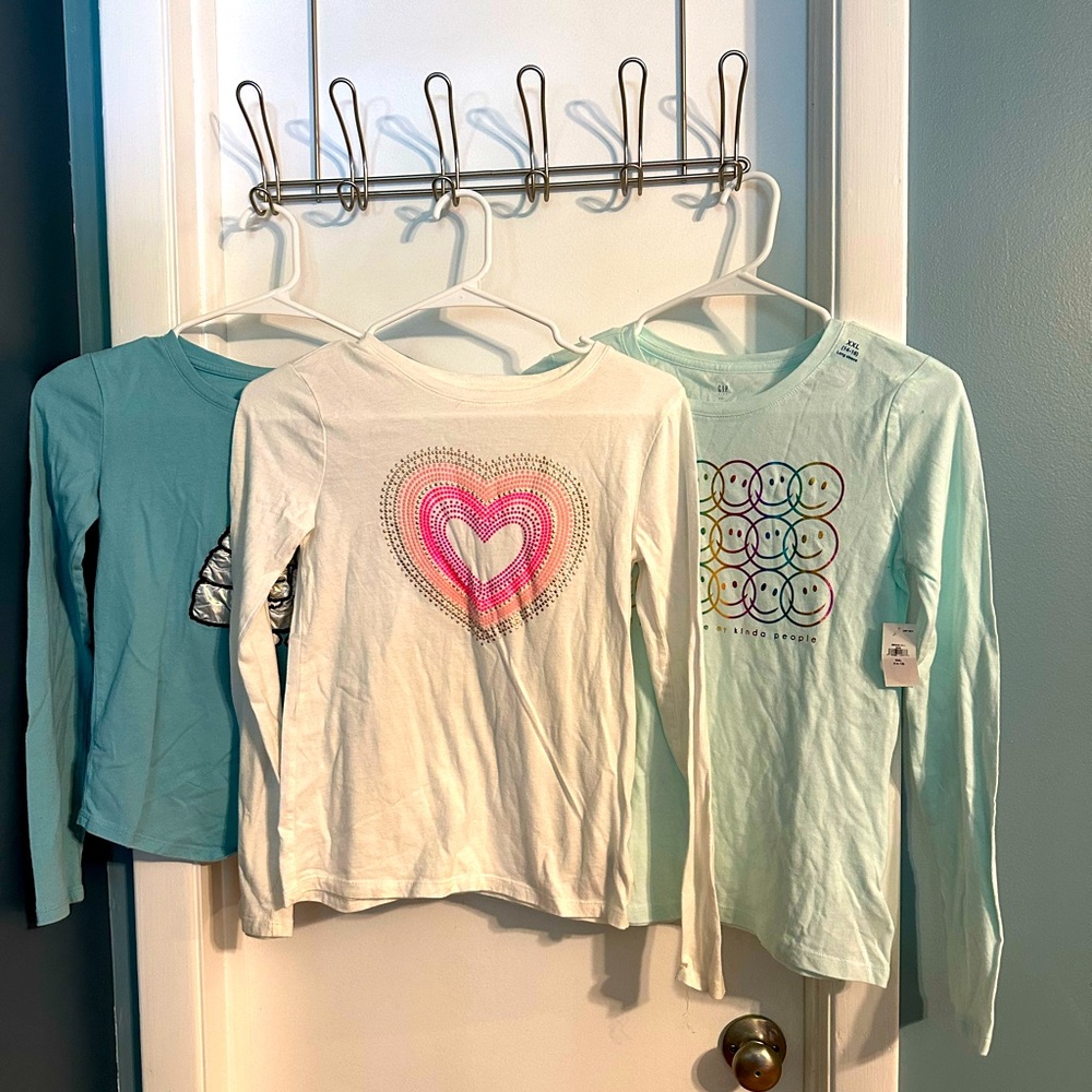 Lot of 6 girls’ XL long-sleeve tees. Gap, Cat & Jack, Justice.